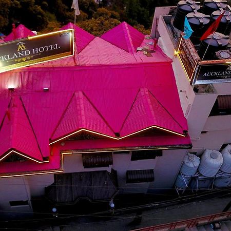 Auckland Hotel And Restaurant Near Mall Road Шімла Екстер'єр фото